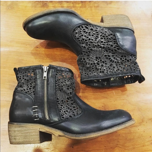 Black Eyelet Distressed Leather Crochet Boho Boot - Picture 4 of 6